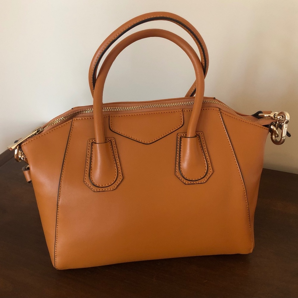 Cuore & Pelle Mirella Convertible Leather Satchel in Cognac